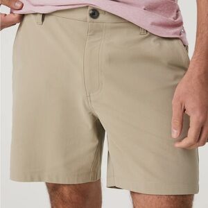 Vuori Meta Khaki Men’s Size 32” Shorts